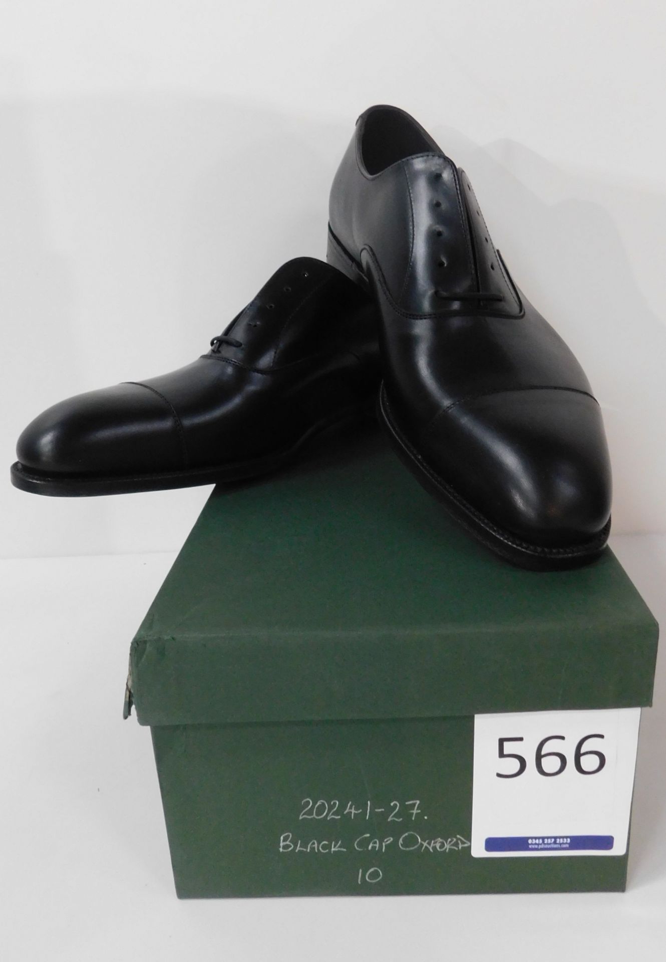 Sid Mashburn Black CAP Oxford Size 10 (Slight Seconds) (Location: Brentwood – See General Notes)