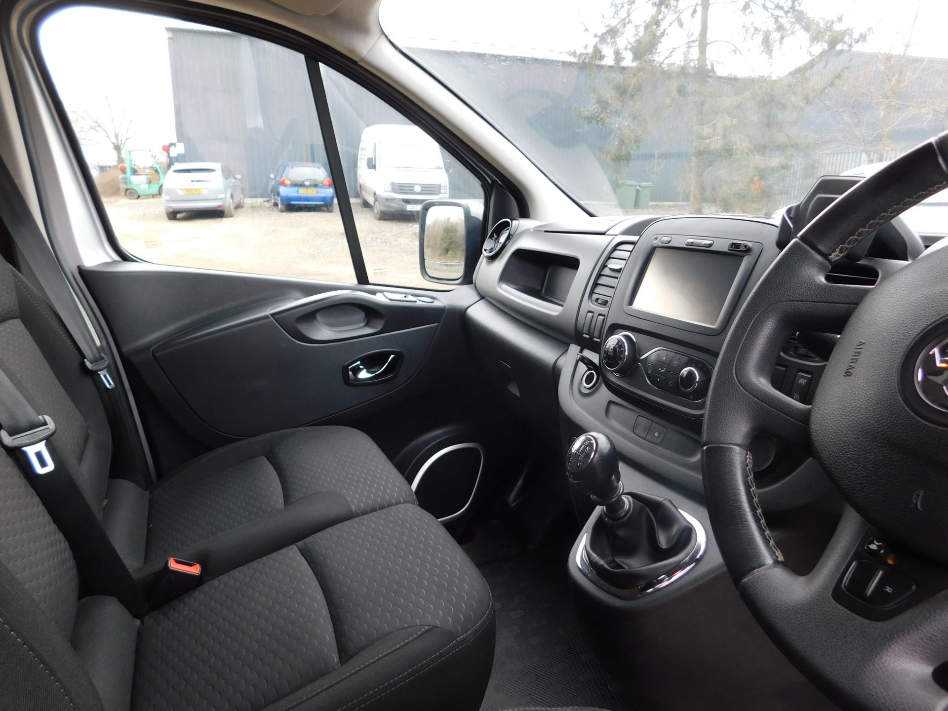 Vauxhall VIVARO L1, 2700 1.6CDTI BiTurbo 145PS Sportive H1 Van, Registration BT66 LJU, First - Image 15 of 27