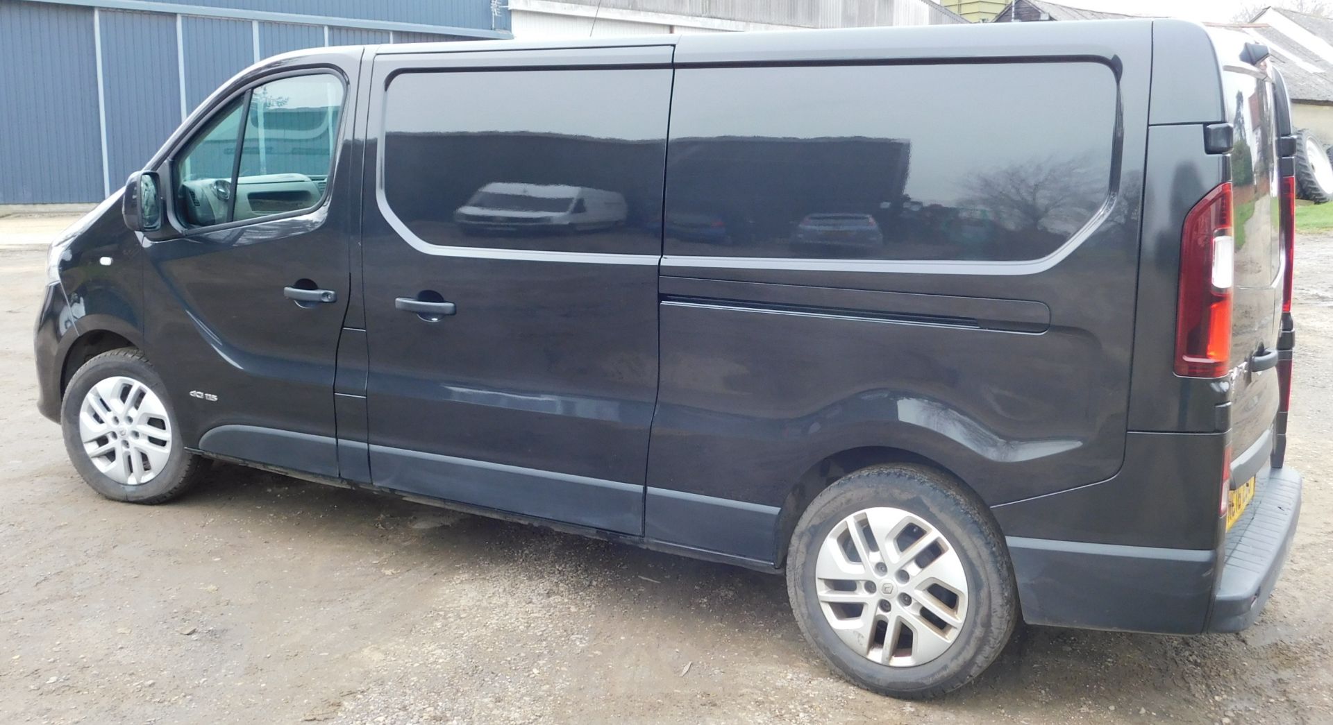 Renault TRAFIC LWB, LL29dCi 115 Sport Van, Registration MC16 EBO, First Registered 30th June 2016, - Image 3 of 25