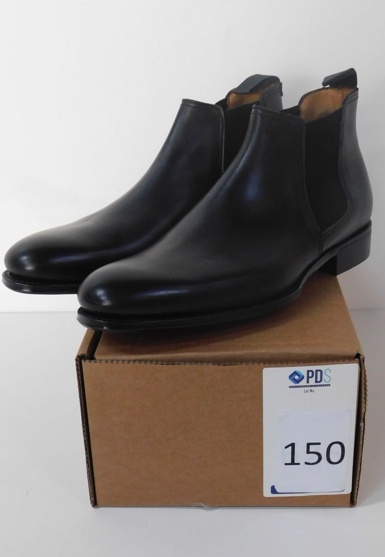 Pair of Alfred Sargent Owen Black Gusset Boot Size 6 (Slight Seconds) (Location Brentwood - See