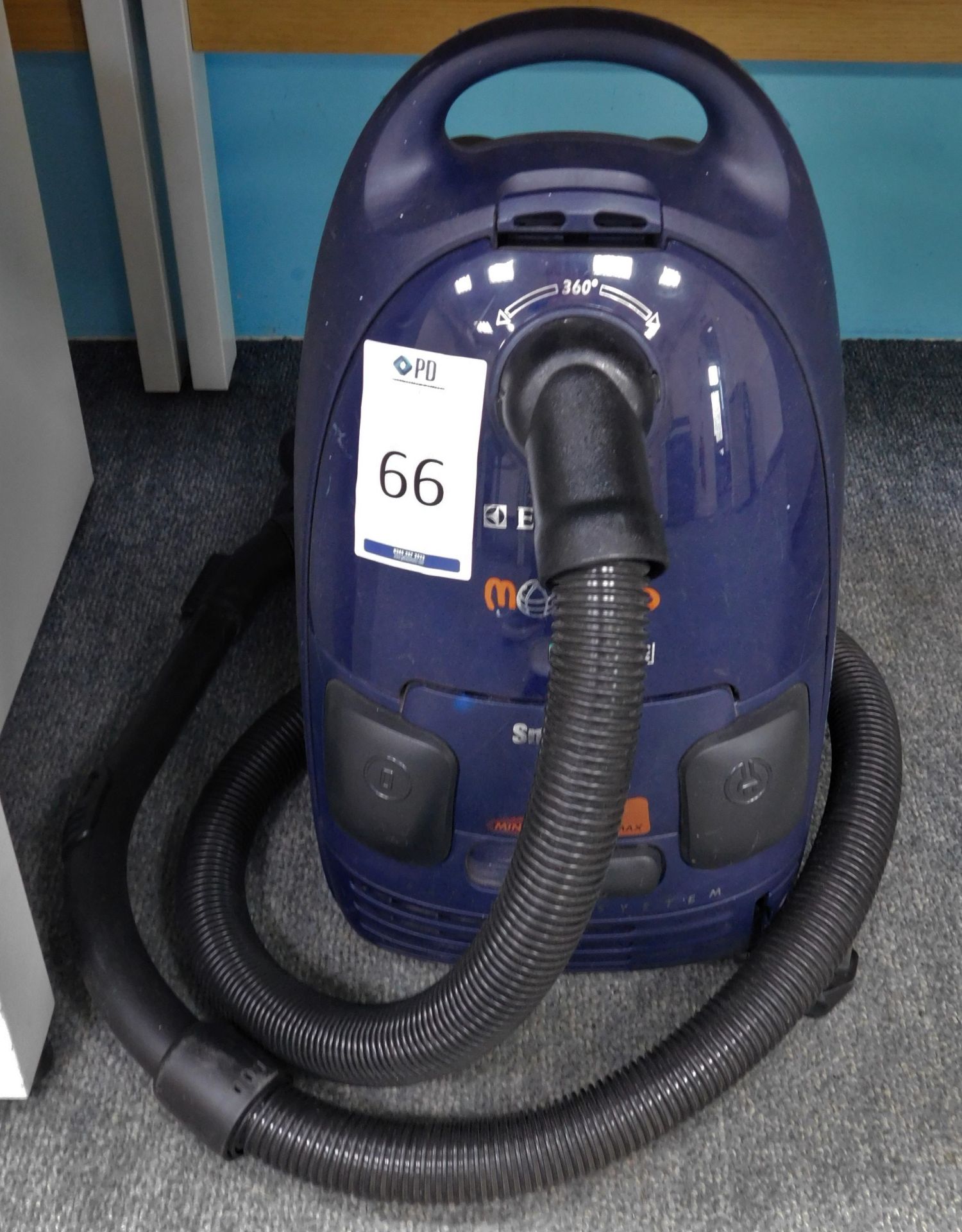 Electrolux Mondo Smart Vacuum (Location: Hatfield - See General Notes for More Details)