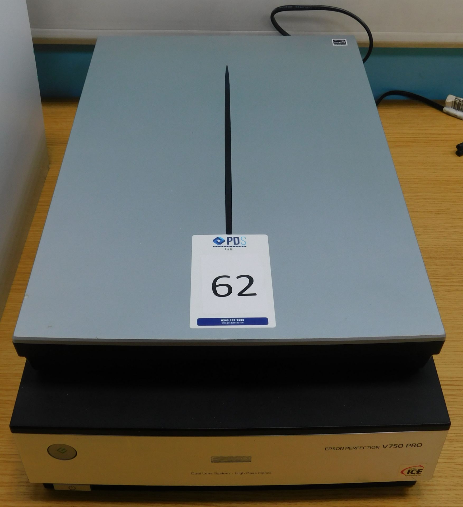 Epson Perfect V750 Pro Photo Scanner, Serial Number G78W023058 (Location: Hatfield - See General