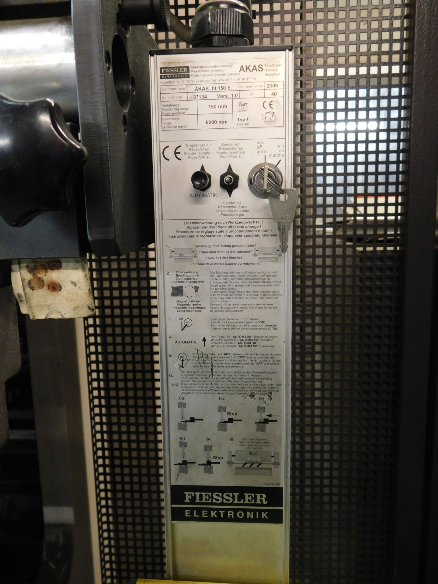 Bystronic Model PR6 100/31 Hydraulic Press Brake (2006), Serial Number 6420048 with Tooling (as - Image 3 of 5