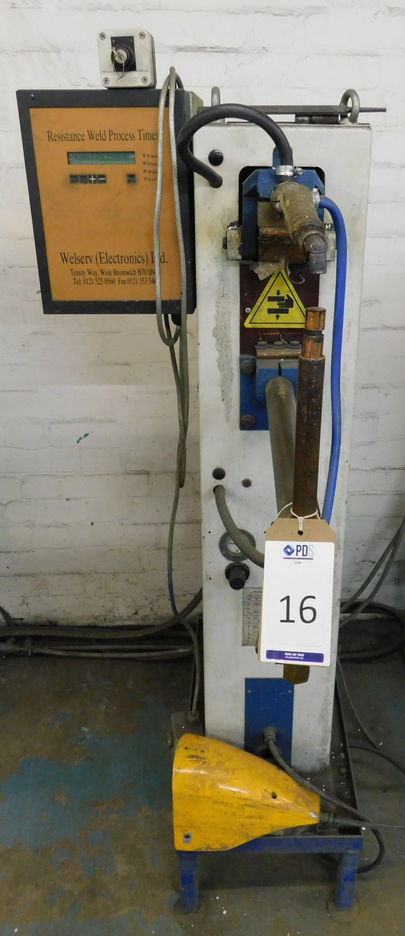 Lecco Type ZP 26 Spot Welder, Serial Number IE318 003 with Sureweld Surecool Model 5B Cooling