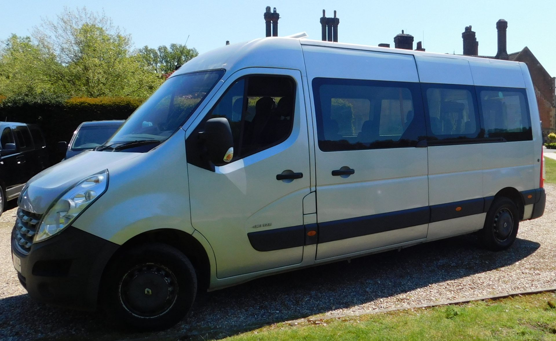 Renault Master LWB FWD LM35dCi 125 8-Seat Mini-Bus, Registration AO60 PFF, First Registered 30th - Image 6 of 23