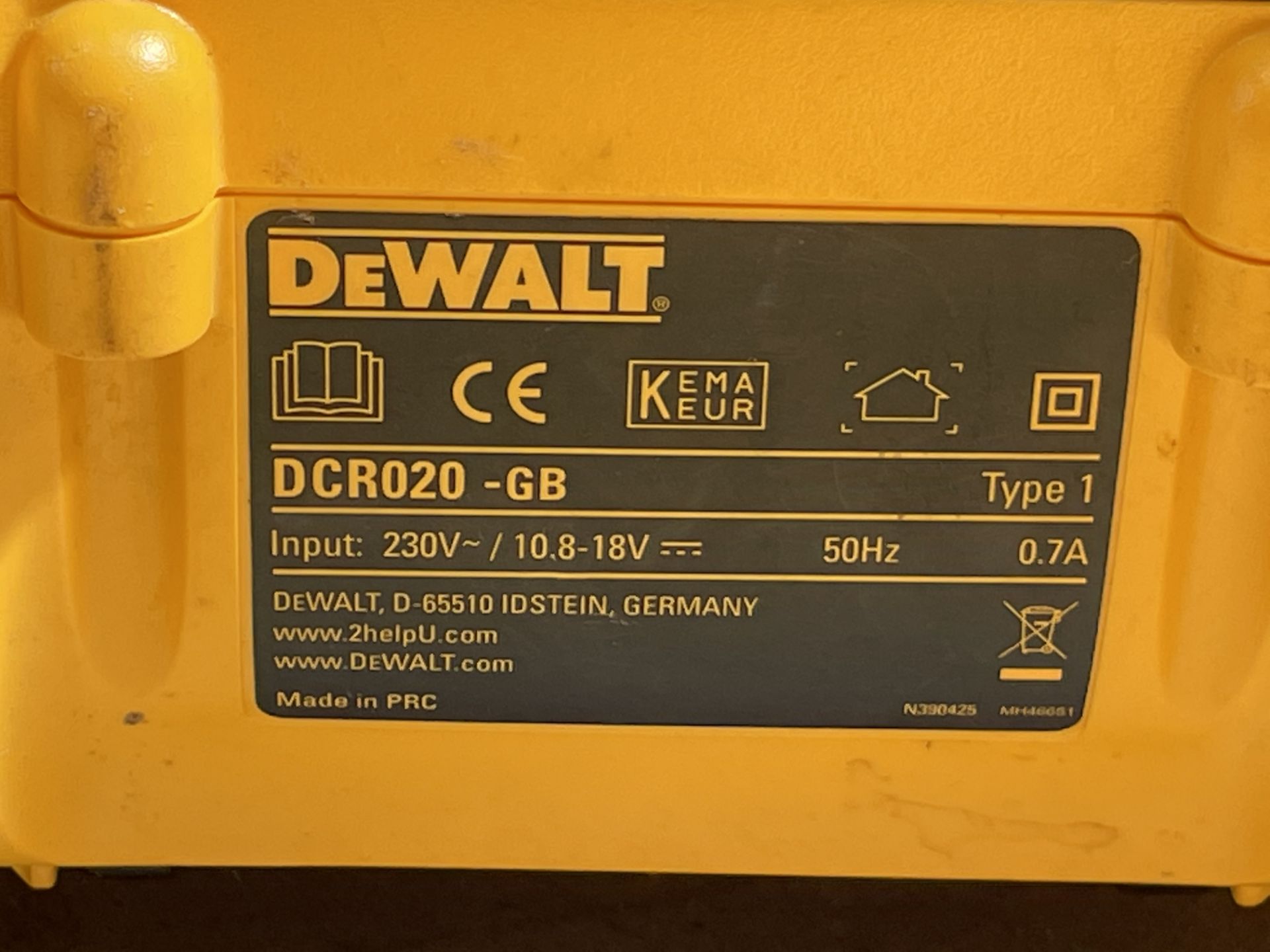 DeWalt DCR020-GB Compact Digital DAB Radio (Location: Brentwood: Please Refer to General Notes) - Image 2 of 2