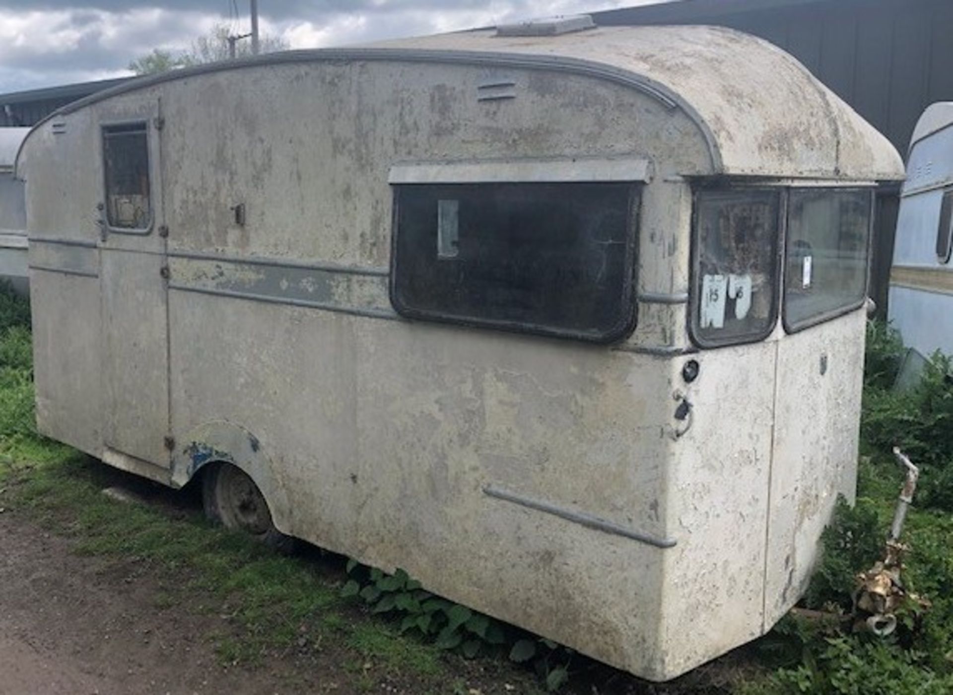 Cresta Classic Caravan For Restoration (c.1950's), Original Interior to Work With (Location: