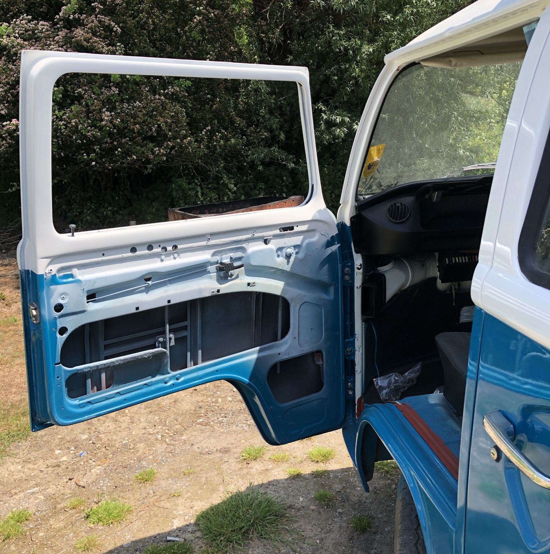 VW Microbus 8 Seater Caravanette Devon - 'Mr Blue' Petrol, Registration UMH 420S, First Registered - Image 15 of 47