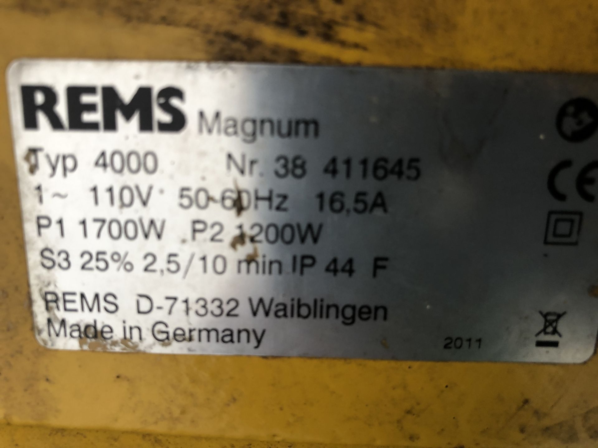 REMS Magnum Type 4000 Pipe Threader, Serial Number 38411645 on Wheeled Stand (Location: Brentwood. - Image 3 of 4