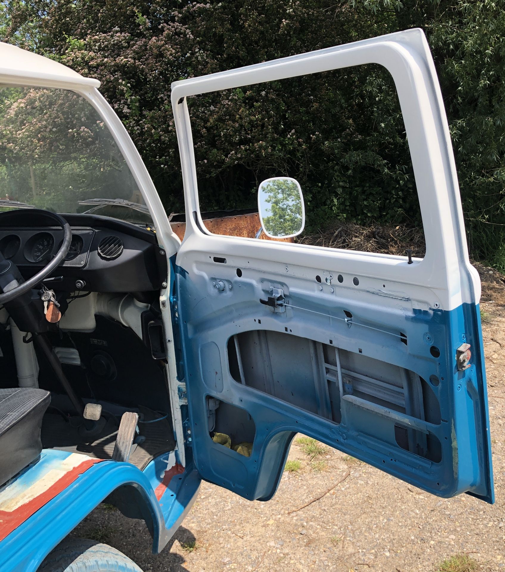 VW Microbus 8 Seater Caravanette Devon - 'Mr Blue' Petrol, Registration UMH 420S, First Registered - Image 17 of 47