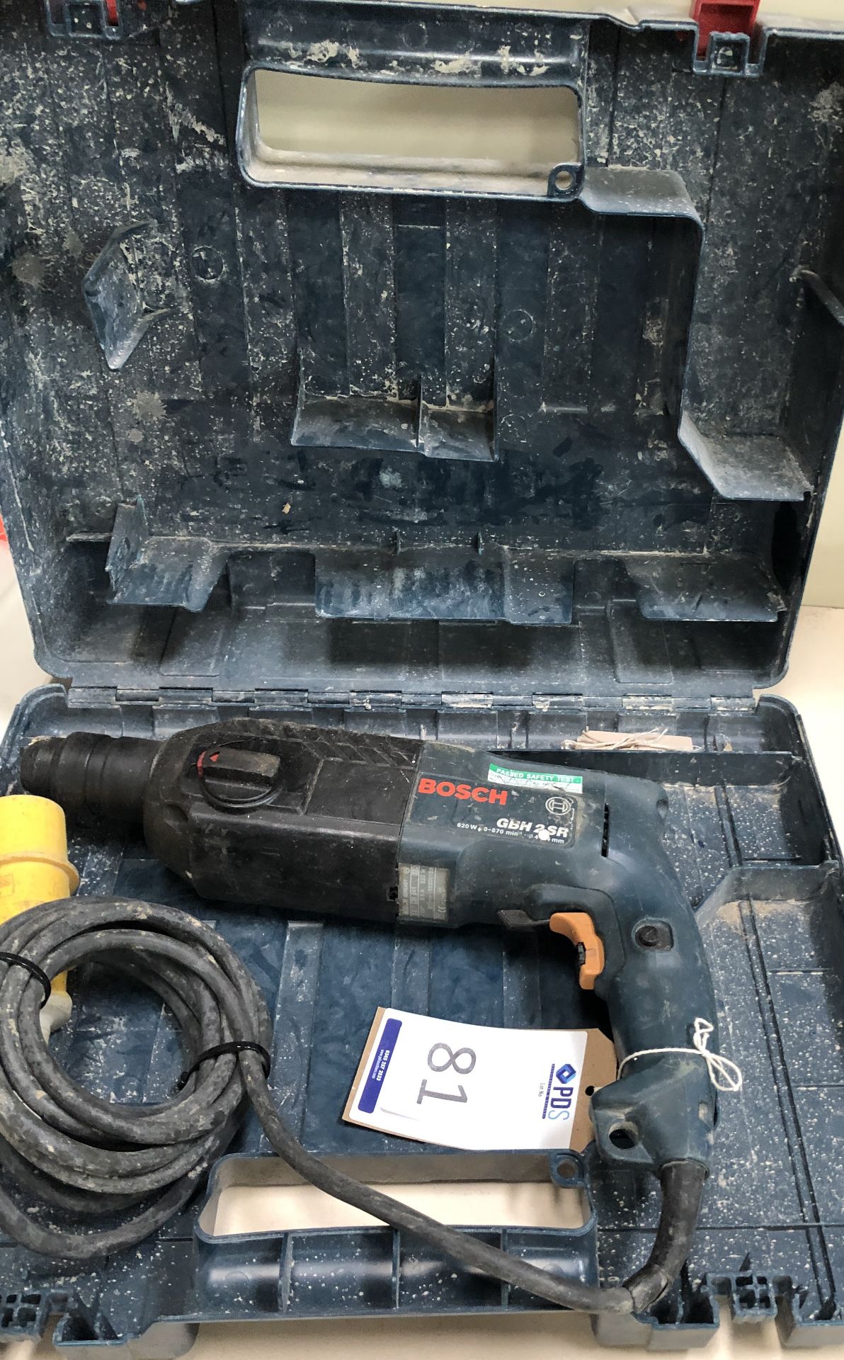 Bosch GBH 2 SR Rotary Hammer Drill, 110v (Location: Brentwood. Please Refer to General Notes)