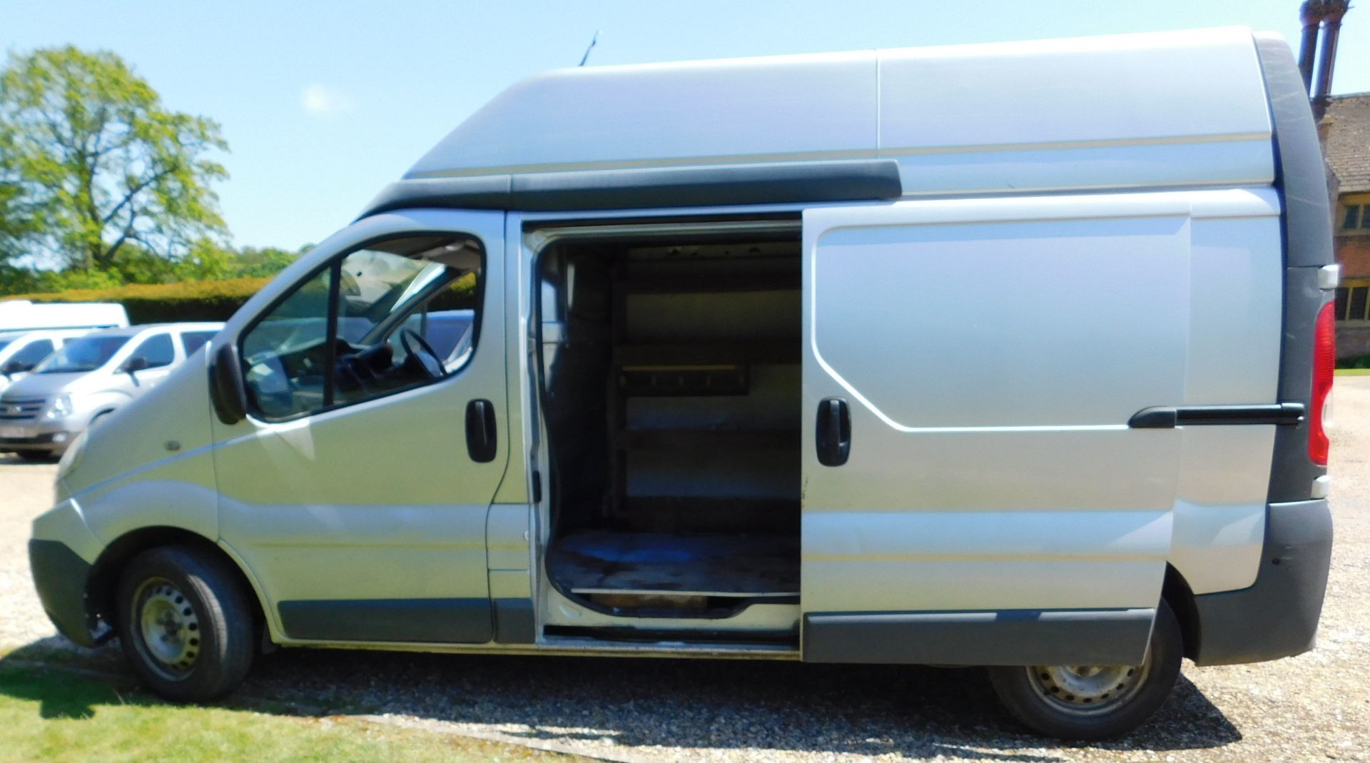 Renault Traffic LH29dCi 115 High Roof Van, Registration AO60 VHF, First Registered 9th December - Image 12 of 31