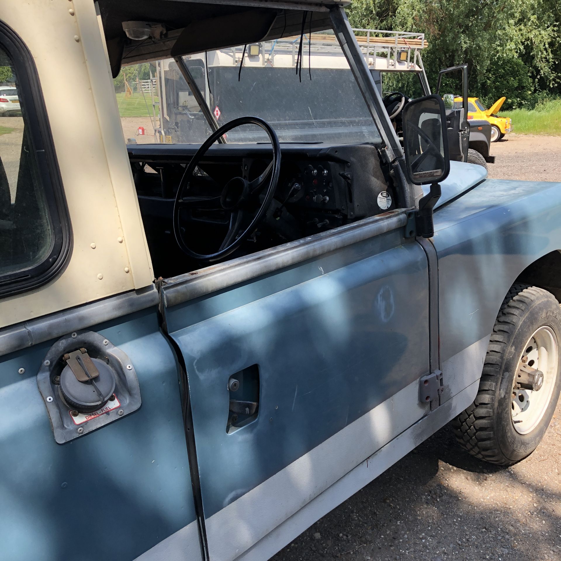 Land Rover 88, Series 3 - Registration YCW 737Y, First Registered 3rd March 1983; Removal Hard - Image 16 of 37