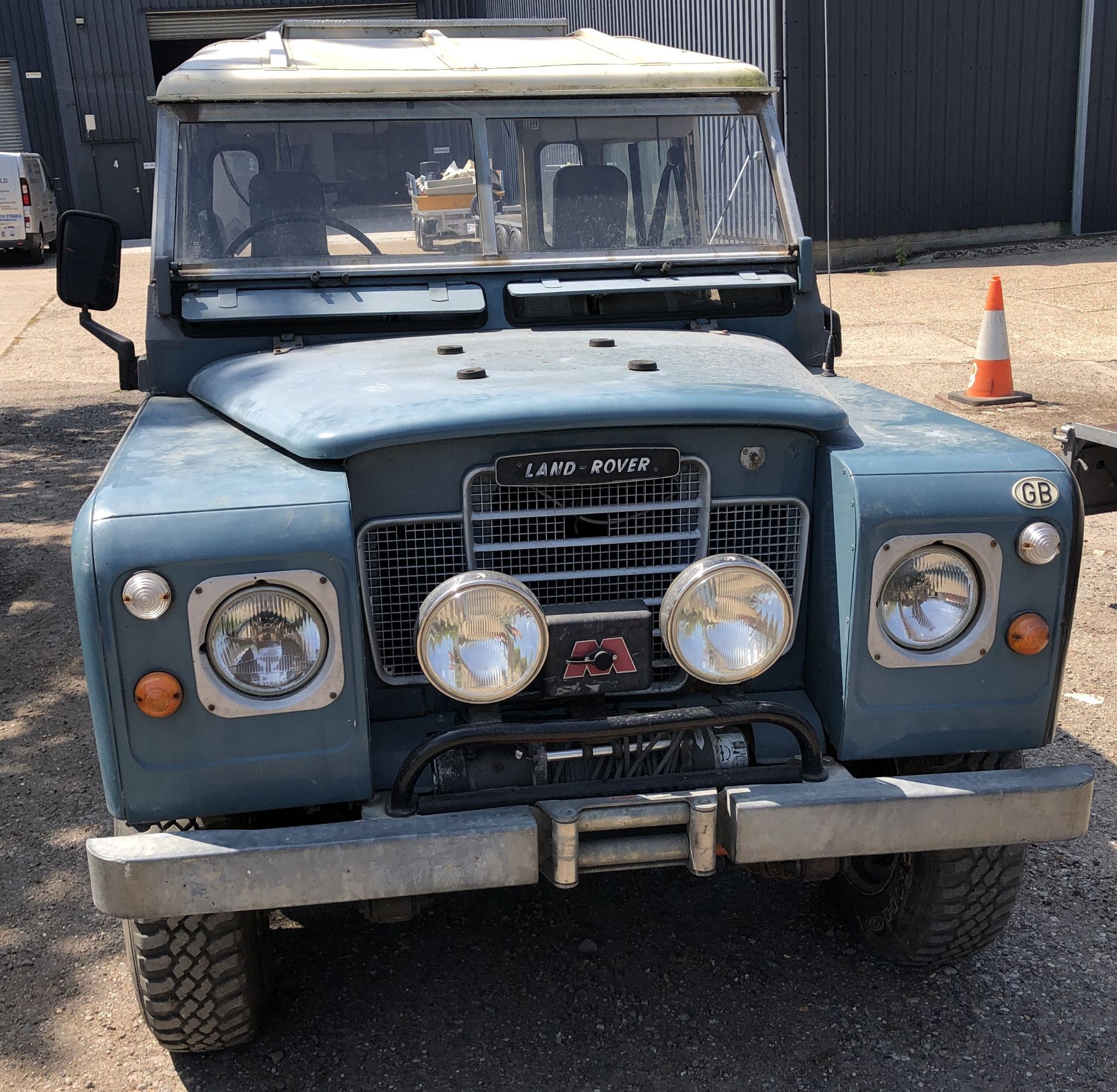 Land Rover 88, Series 3 - Registration YCW 737Y, First Registered 3rd March 1983; Removal Hard
