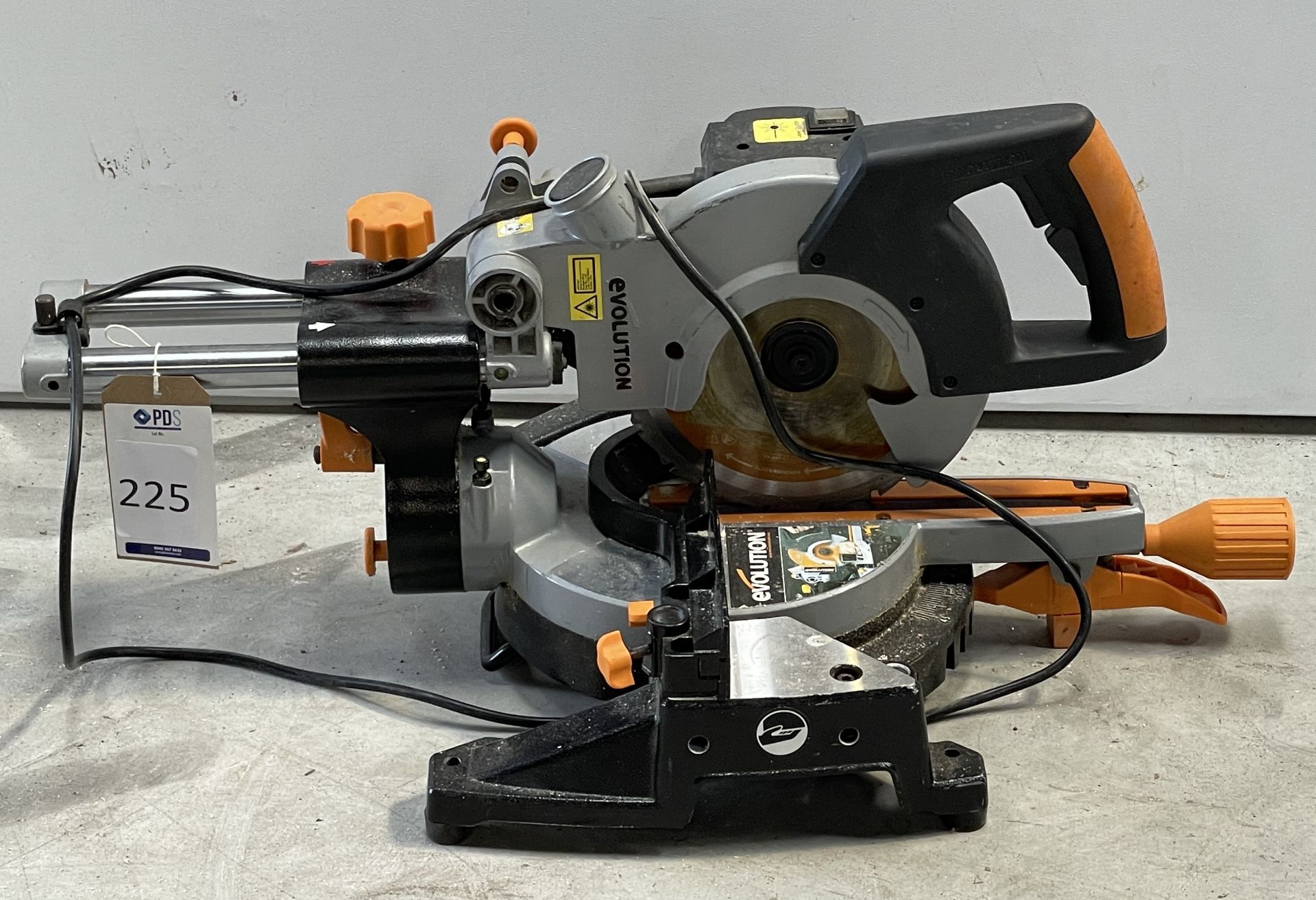 Multipurpose Sliding Mitre Saw (210mm), Serial Number: R3S- (Location: Brentwood: Please Refer to