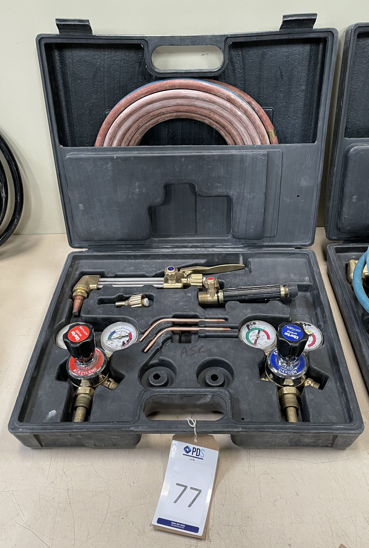 Clarke Weld Gas Welding Cutting Set with Hose, Gauge & Torch (Location: Brentwood. Please Refer to