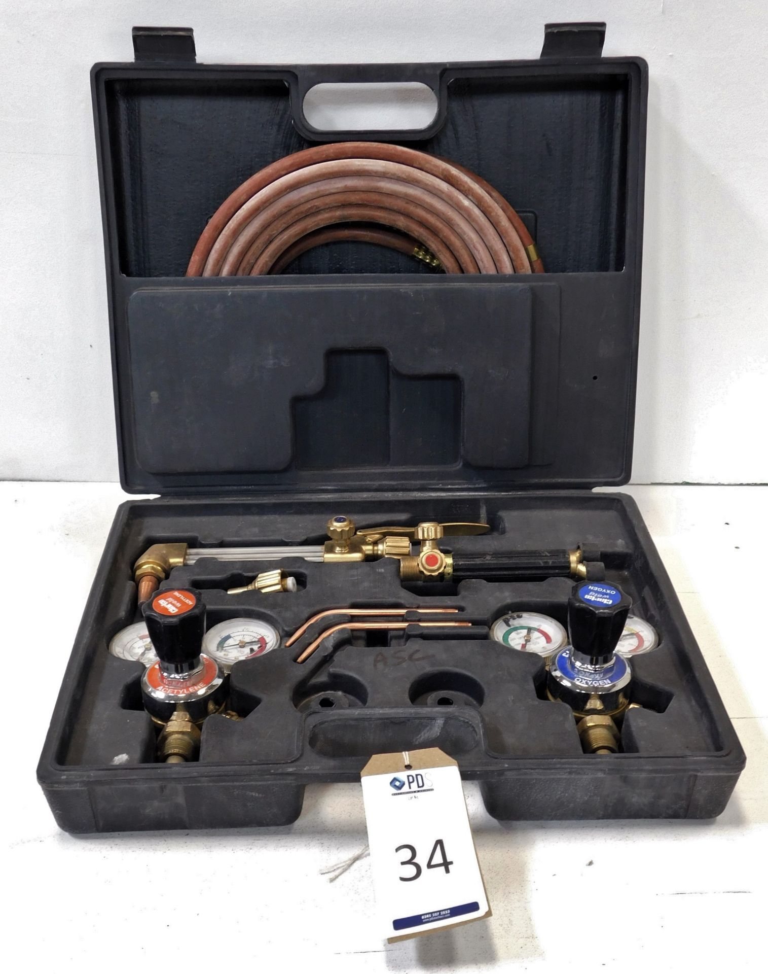 Clarke Weld Gas Welding Cutting Set with Hose, Gauge & Torch (Location: Brentwood. Please Refer to