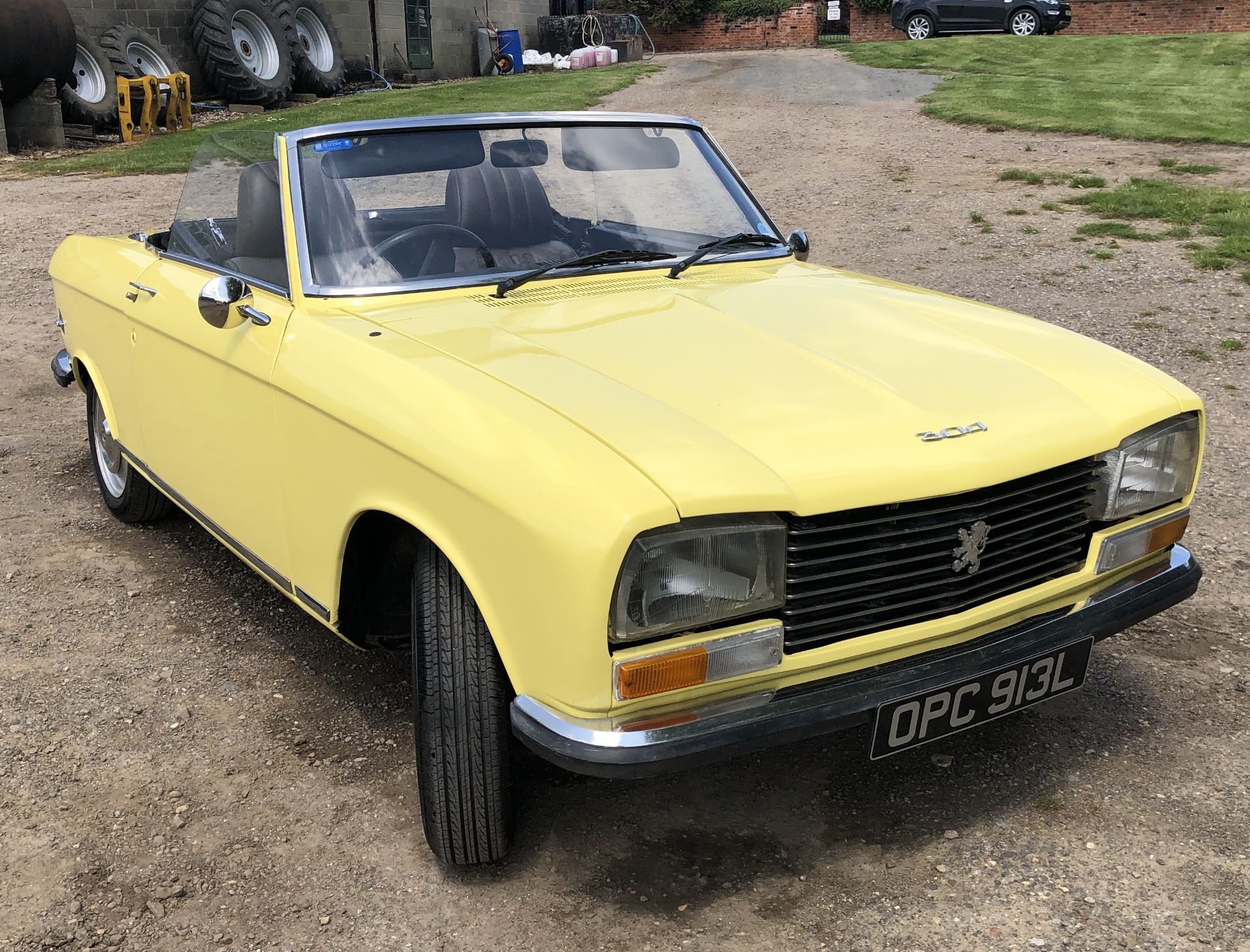 Rare Right Hand Drive Peugeot 304 Convertible, Registration OPC 913L, First Registered 2nd - Bild 15 aus 48