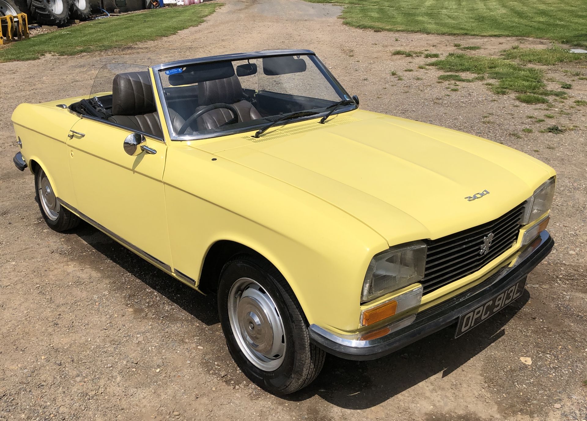 Rare Right Hand Drive Peugeot 304 Convertible, Registration OPC 913L, First Registered 2nd - Bild 20 aus 48