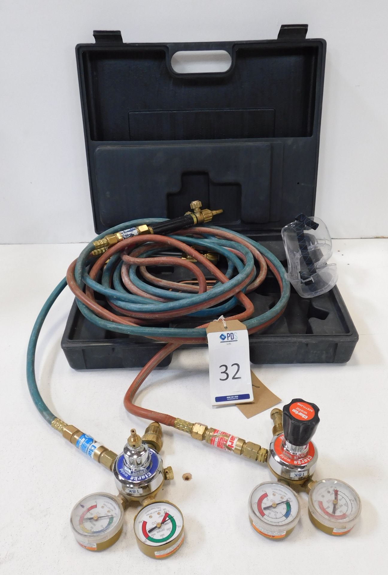 Clarke Weld Gas Welding Cutting Set with Hose, Gauge & Torch (Location: Brentwood. Please Refer to