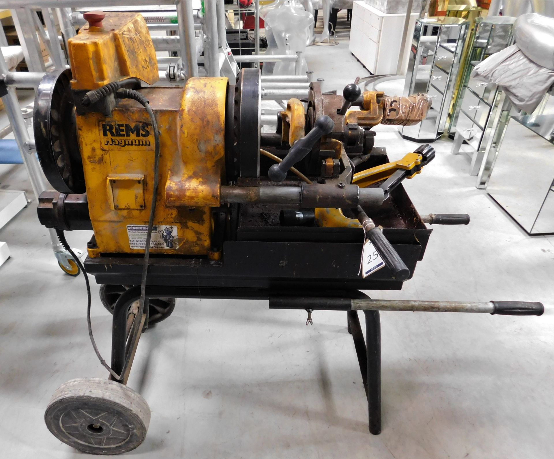 REMS Magnum Type 4000 Pipe Threader, Serial Number 38411645 on Wheeled Stand (Location: Brentwood.