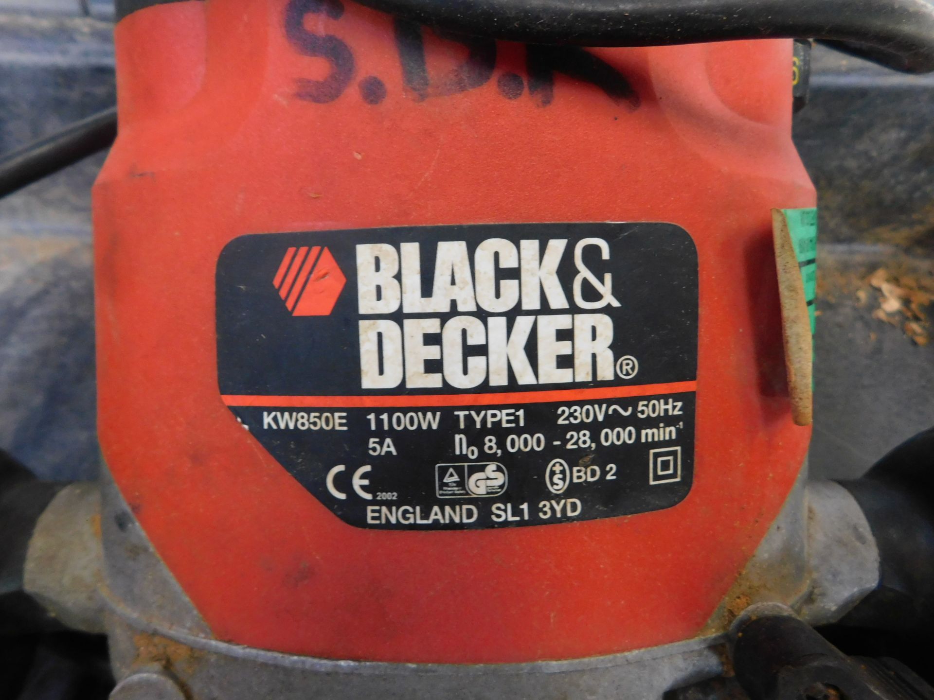 Black & Decker KW850e Router, 240v (Location: Brentwood. Please Refer to General Notes) - Image 2 of 2