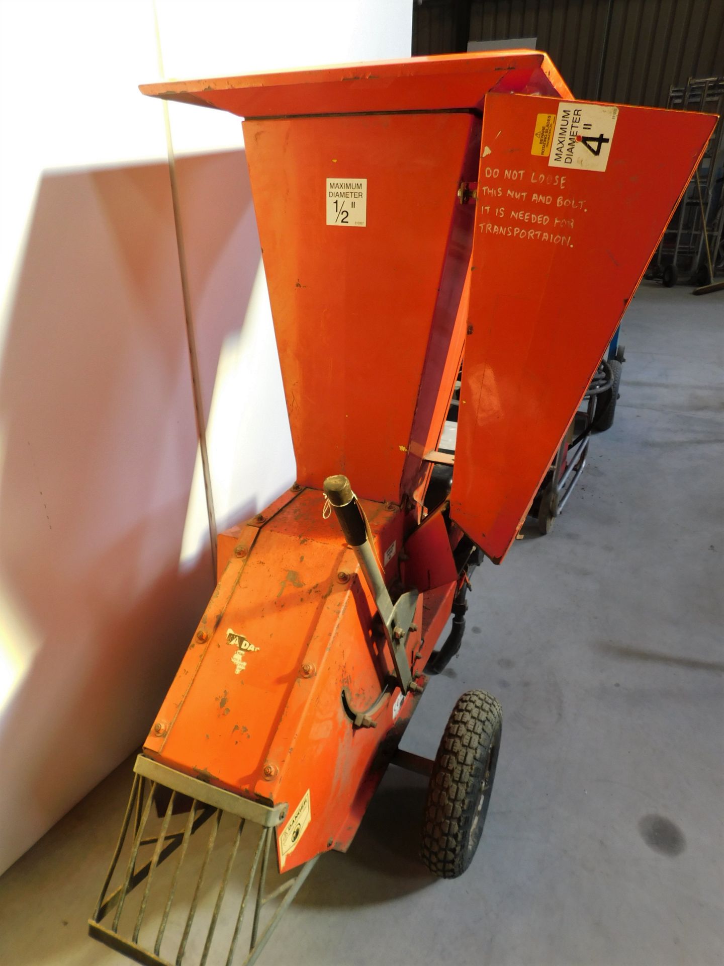 Caravaggi Bio 150 Chipper/shredder with Honda Engine, Serial Number: 59574 (Location: Brentwood. - Image 2 of 4