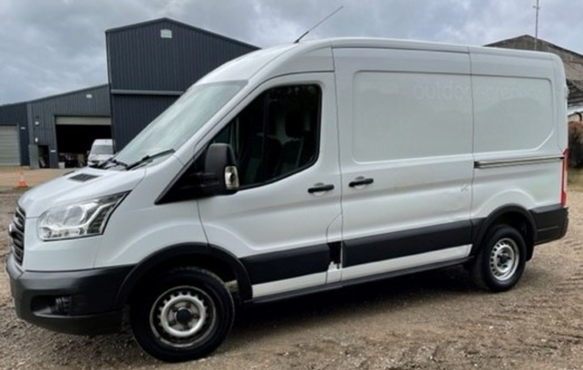 Ford Transit 350 L2 FWD, 2.2 TDCi 125ps H2 Van Panel Van (Euro 5), Registration BG64 LHP, First - Image 5 of 19