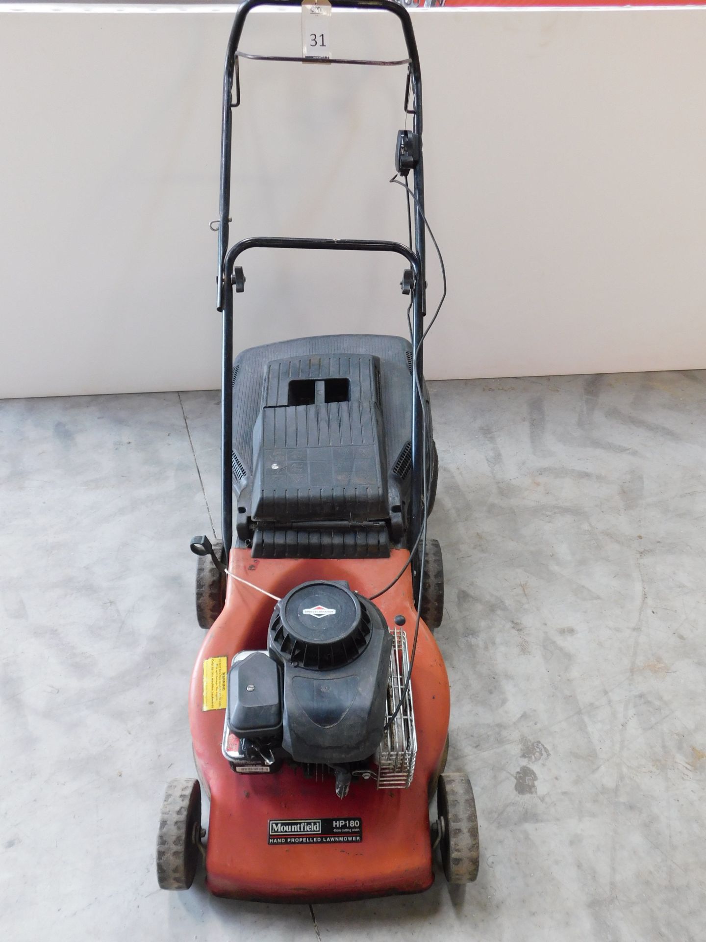 Mountfield HP180 Lawnmower with Briggs & Stratton Engine Serial Number: 1302195113165 (Location: