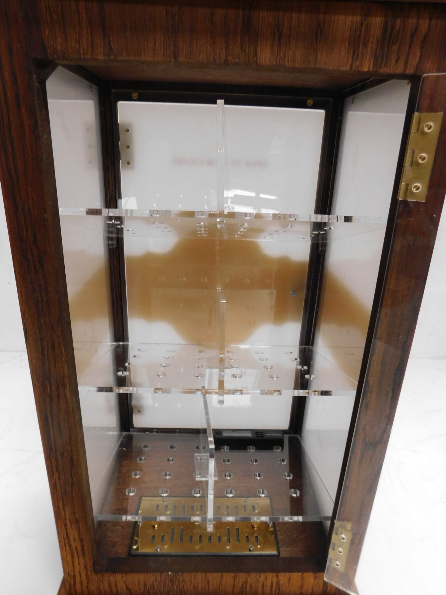 Unbranded Cigar Humidor (Location: Brentwood. Please Refer to General Notes) - Image 3 of 4