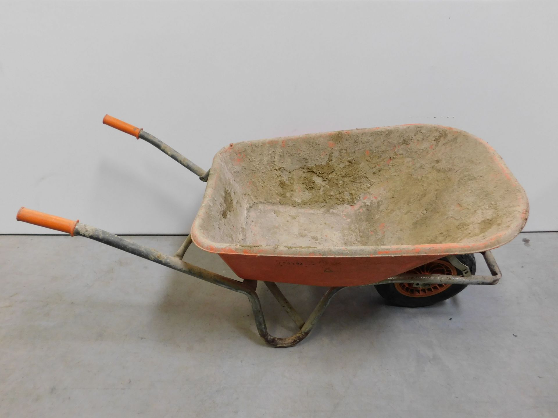 2 Wheelbarrows (Location: Brentwood. Please Refer to General Notes) - Image 2 of 2