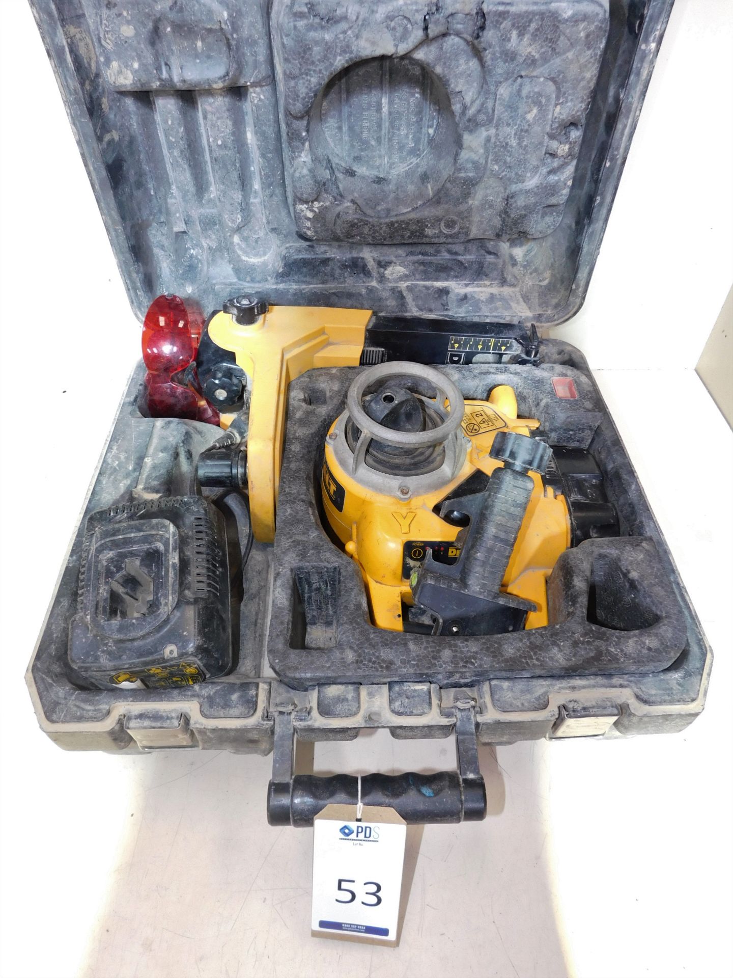 DeWalt DW077 Rotary Laser Level (Location: Brentwood. Please Refer to General Notes)