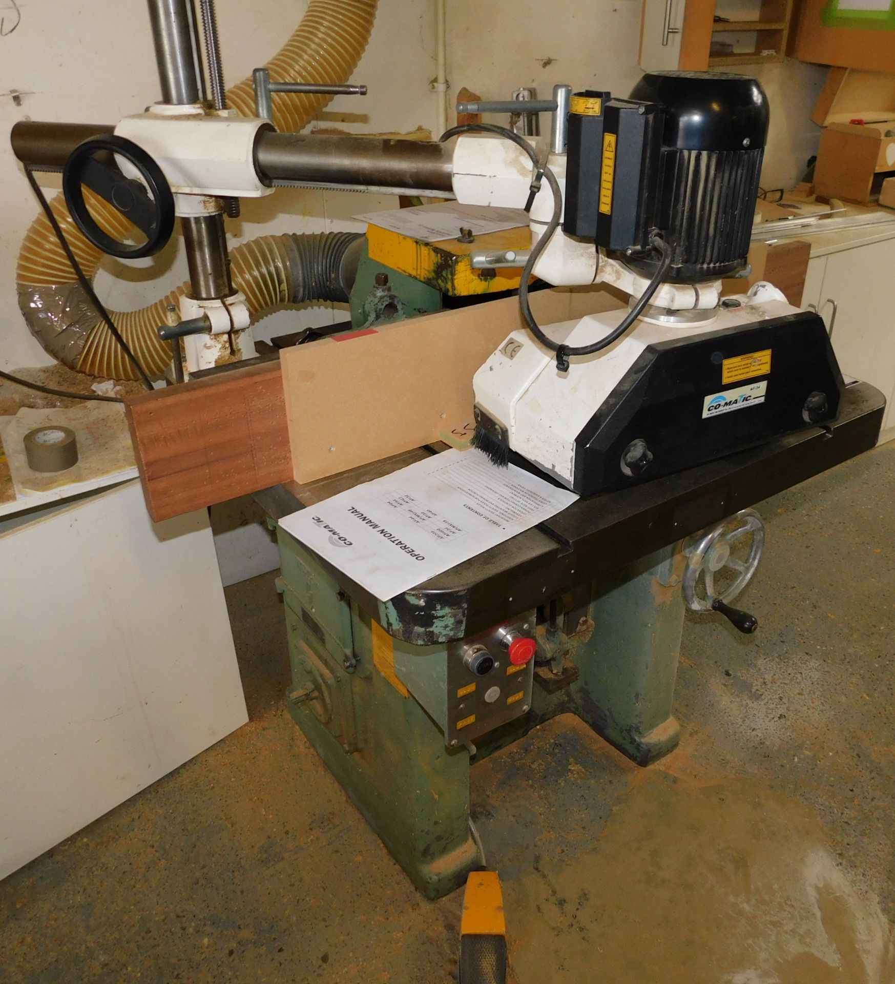 Wadkin Spindle Moulder Serial Number EQ1458 with Co-Matic AF34 Roller Power Feed Unit - Image 2 of 3
