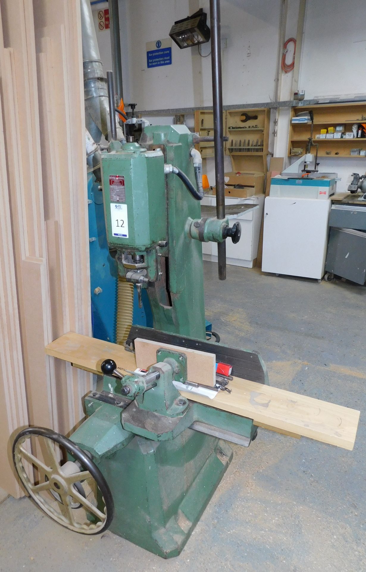 Wadkin Bursgreen Model U22/18 Chisel Morticer, Serial Number U209190 with Vibratory Head,