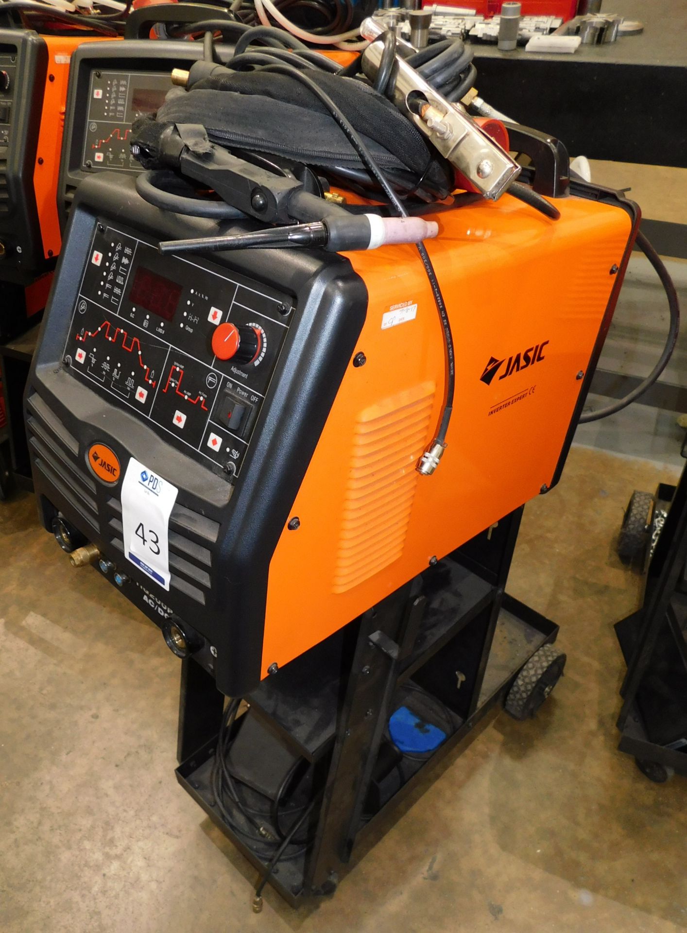 Jasic TIG 200P AC/DC Welder - Image 5 of 5