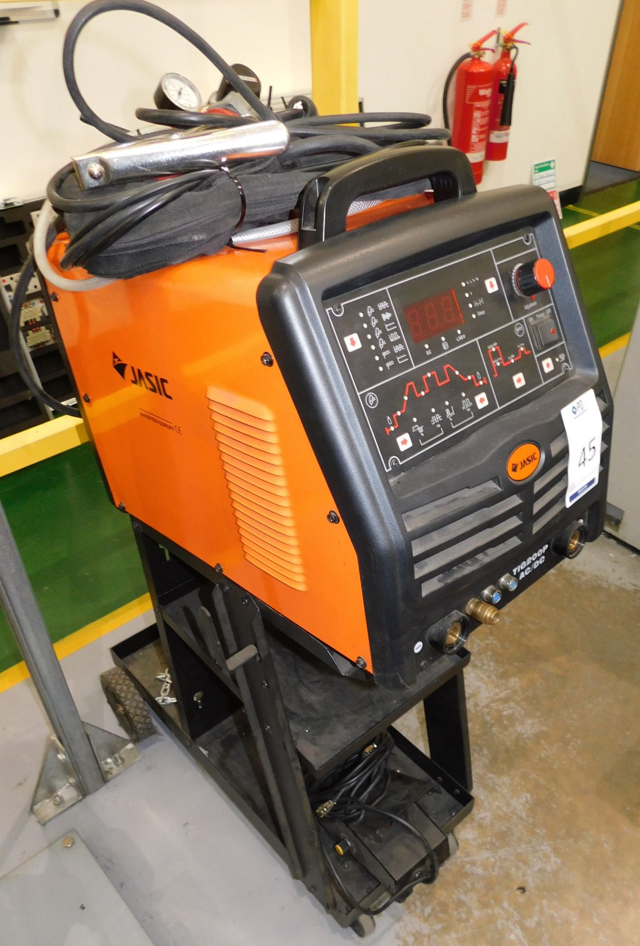 Jasic TIG 200P AC/DC Welder