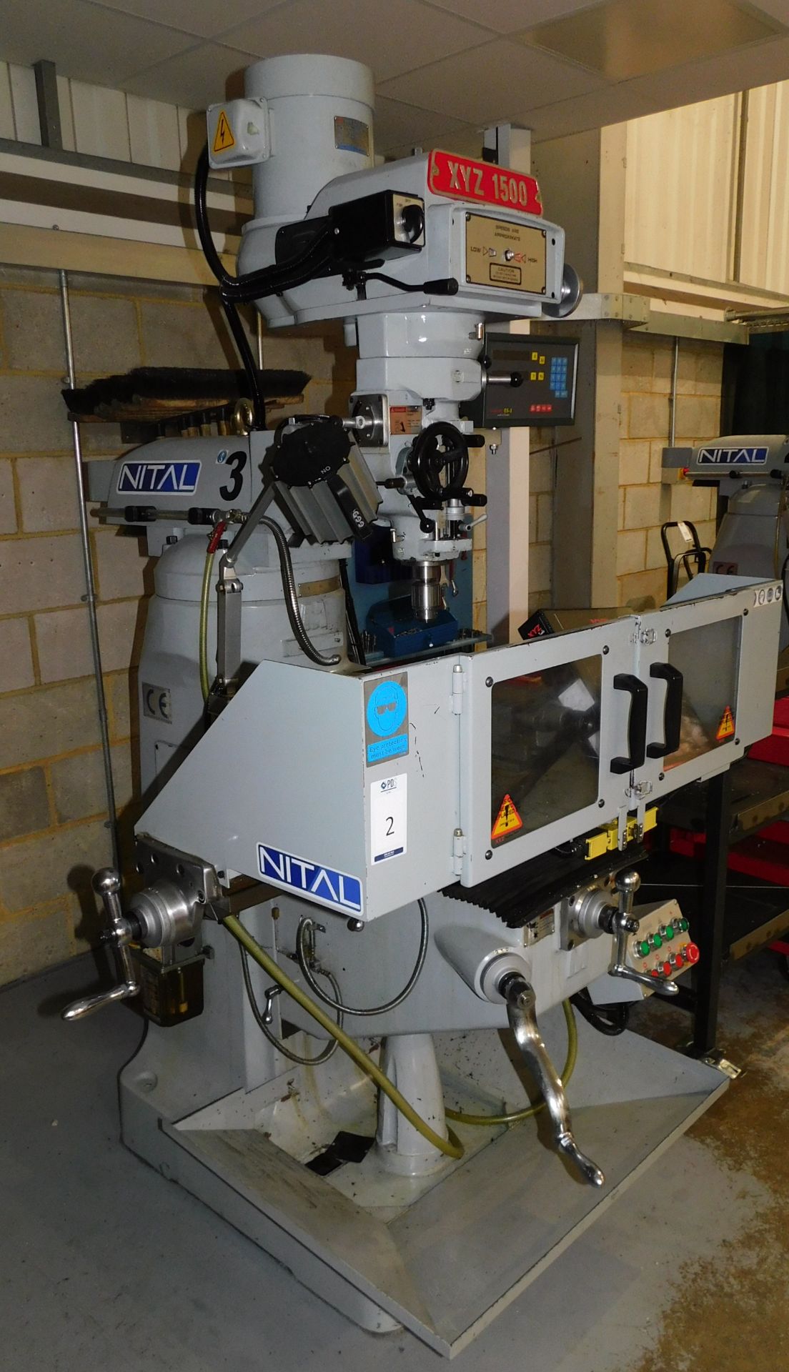 XYZ 1500 Turret Mill (2015), serial number 104011, 3 HP Variable Speed Head, 1069 x 228mm Table & - Image 2 of 8