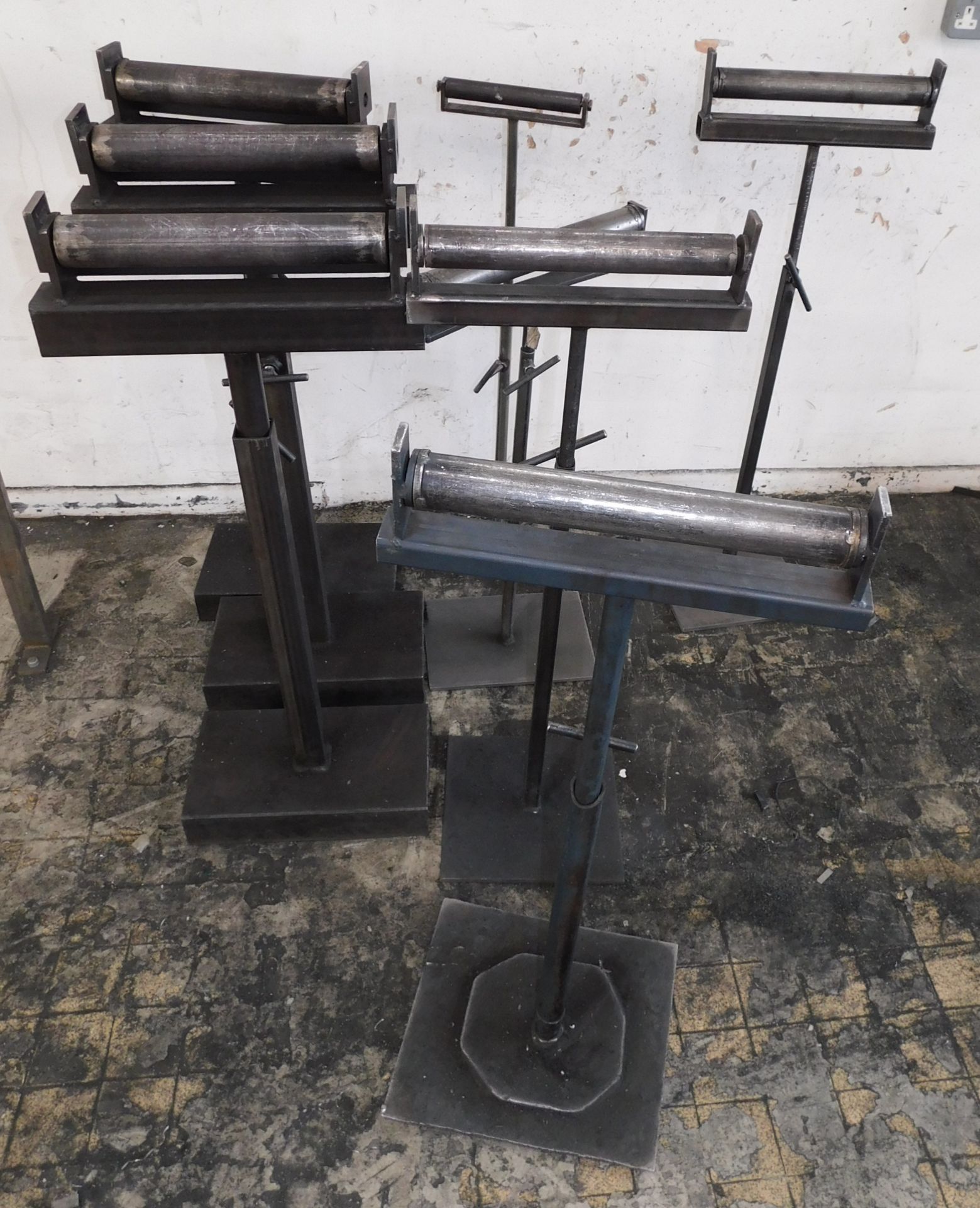 8 Various Adjustable Rollers & 12 Fabricated Trestles (Location: Sheffield. Please Refer to