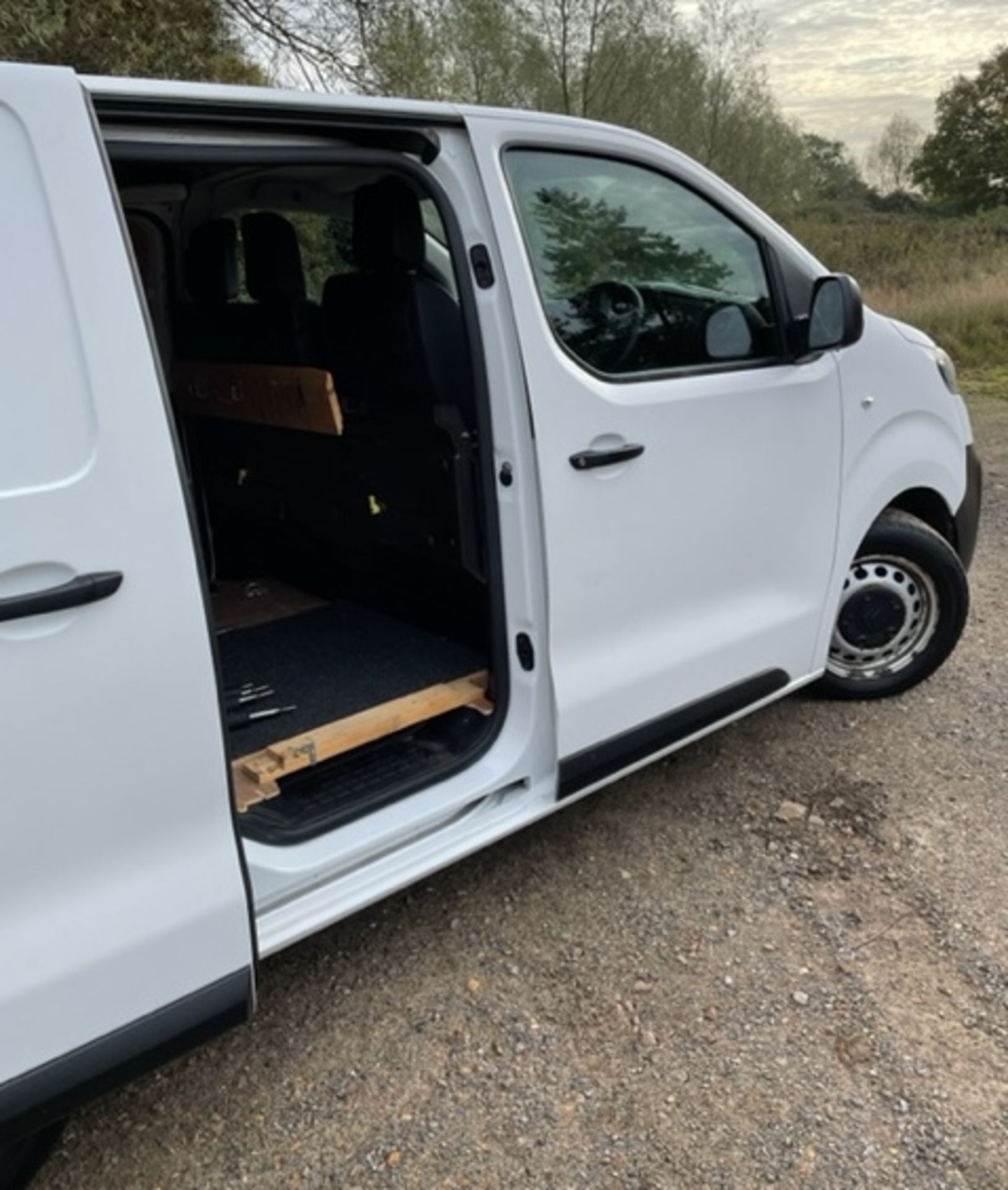 Citroen Dispatch XS 1000 1.6 Enterprise BlueHDi Panel Van, Registration BM17 UKL, First Registered - Image 19 of 24