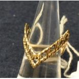 9ct gold double wishbone ring. Size Q. Approx weight 3.3g. (B.P. 21% + VAT)