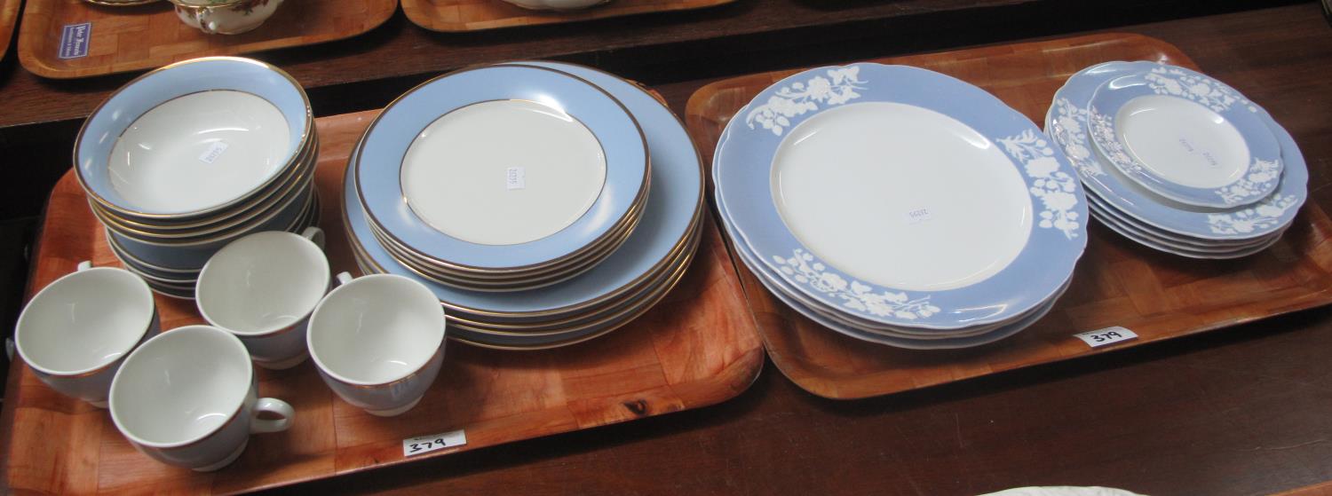 Tray of modern Doulton china items to include; four cups, four saucers, four bowls and various