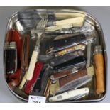 Collection of mainly vintage pen knives, fruit knives etc. (B.P. 21% + VAT)