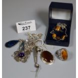 Collection of silver and gemset jewellery. (B.P. 21% + VAT)