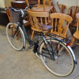 Kingston Mayfair ladies bicycle with basket. (B.P. 21% + VAT)