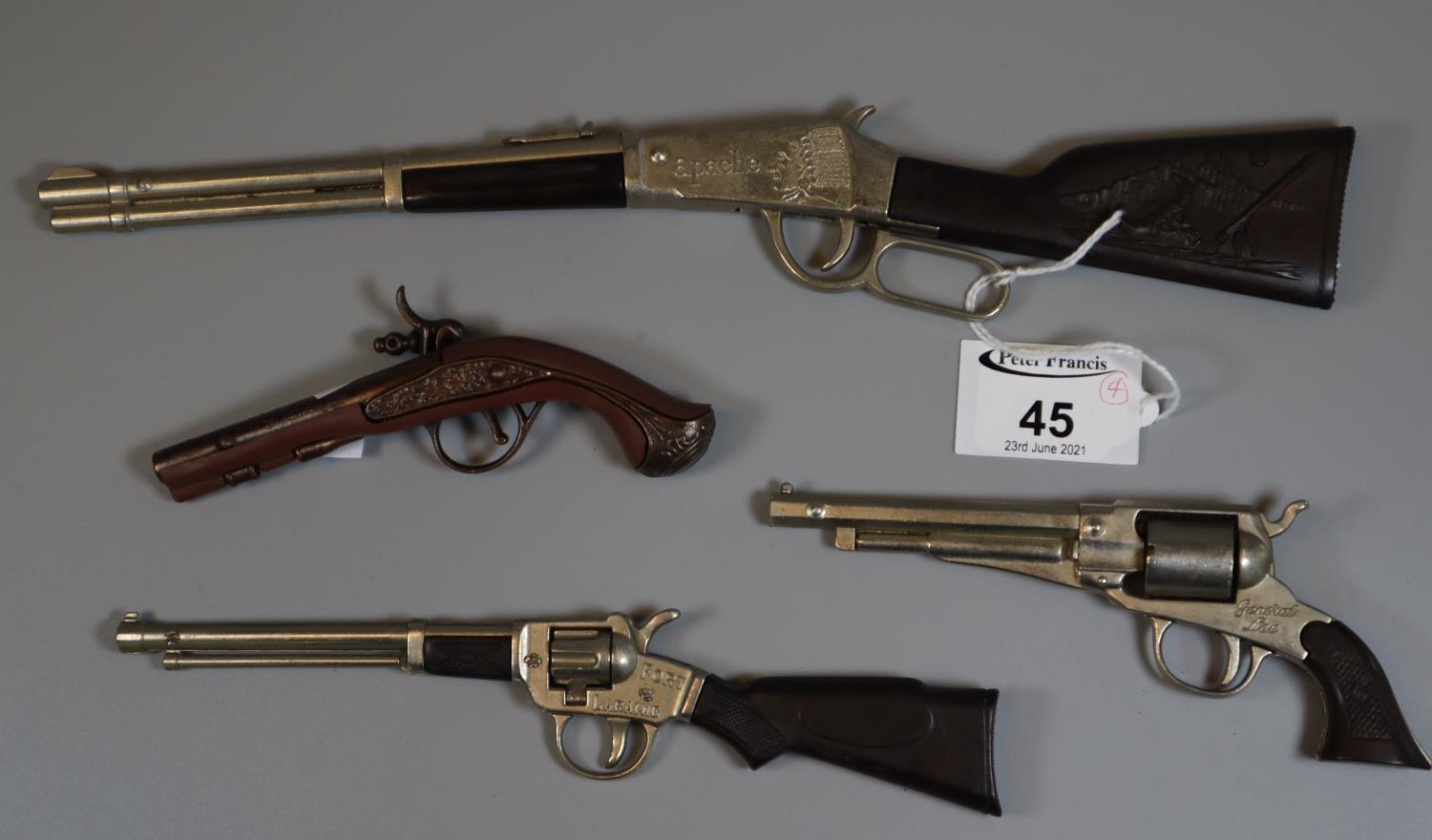 Four miniature cap guns, one marked 'Redondo'. (4) (B.P. 21% + VAT)