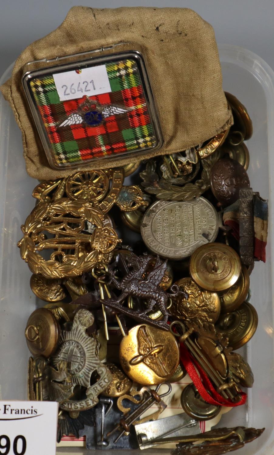 Plastic box of assorted military badges and buttons to include; RAF, Australian Commonwealth