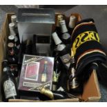 Box of brewerania to include vintage beer bottles, Guinness drinking glass, Martel miniature cards