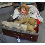 Vintage suitcase comprising assorted vintage teddy bears, dolls, skipping rope etc. (B.P. 21% + VAT)