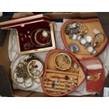 Tray of assorted costume jewellery to include; chains, bracelets, necklaces, collection of dress