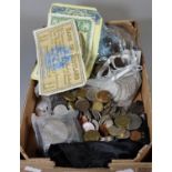 Bag of assorted GB and foreign coinage, copper and nickel plate, silver crowns. (B.P. 21% + VAT)